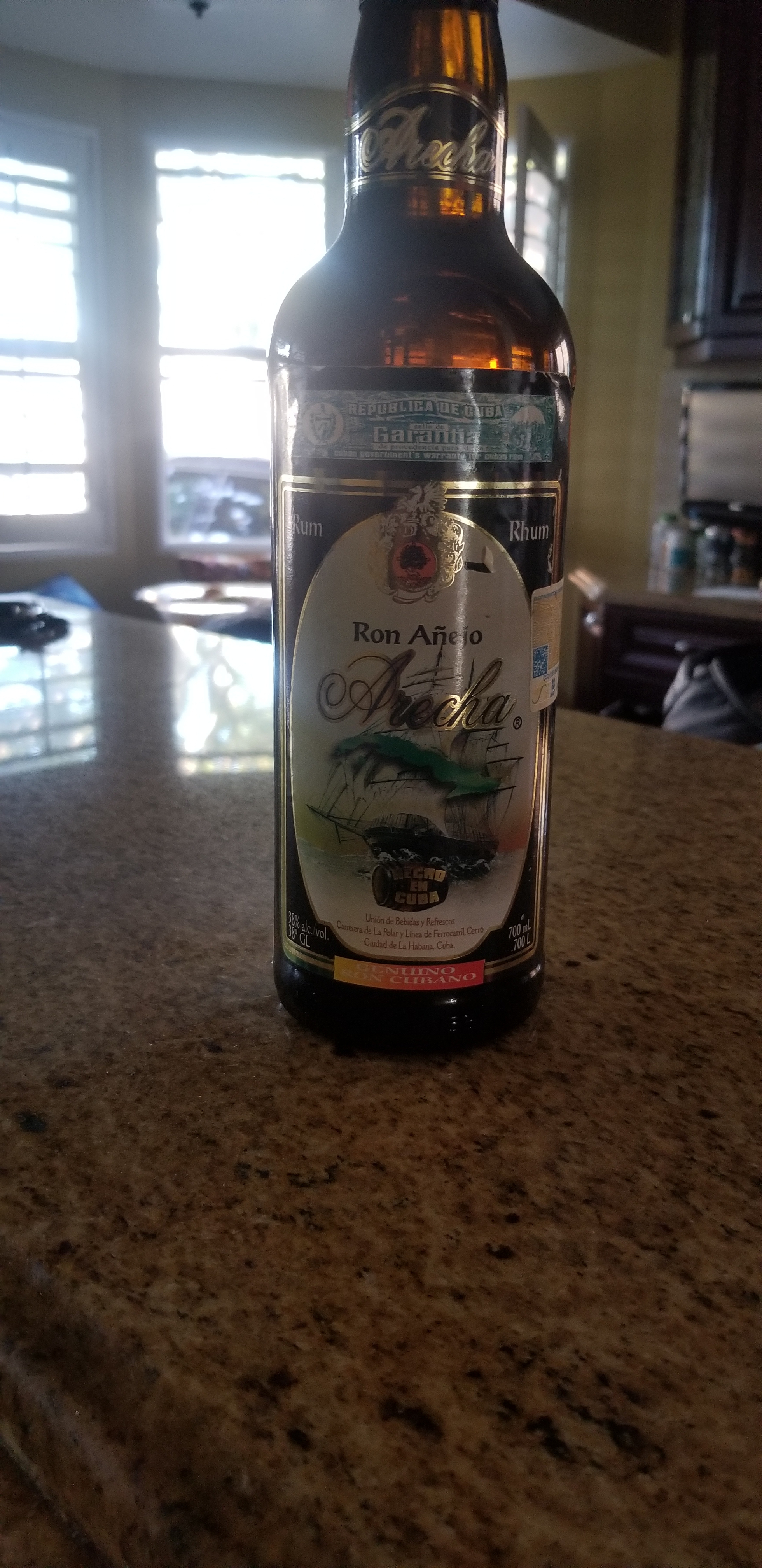 Ron Añejo Arecha
