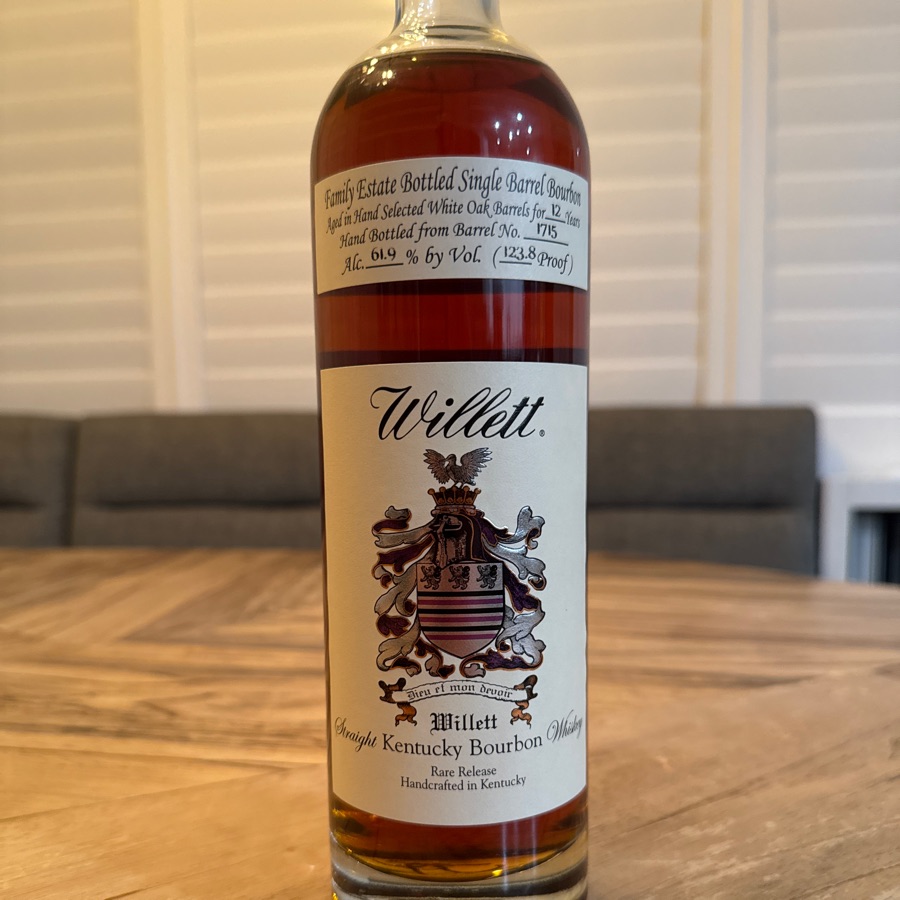 Willett Family Estate Single Barrel Kentucky Straight Bourbon 12 Year
(Piano Man)