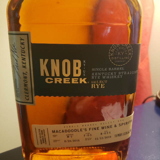 KNOB CREEK SINGLE BARREL SELECT RYE W-J F-05 R-024 ( MACADOODLE'S)