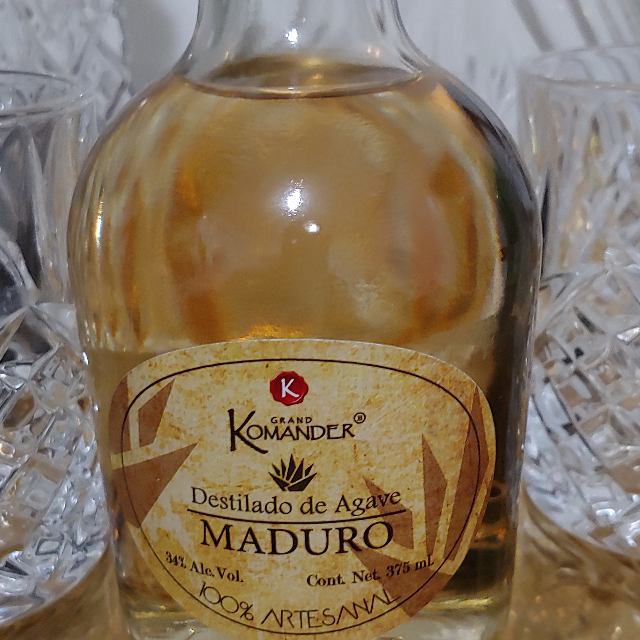 Grand Komander Destilado de Agave Maduro