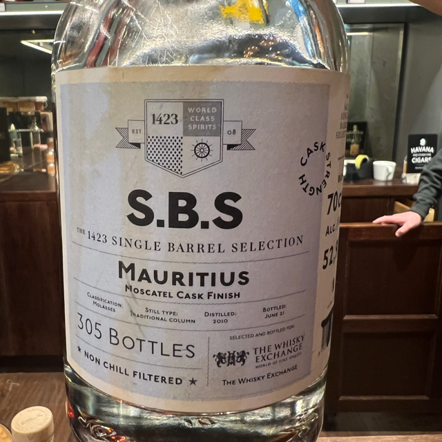 SBS Mauritius 2010 Moscatel Cask