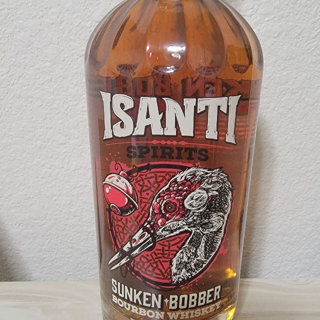 Isanti Spirits + Sunken Bobber Bourbon Whiskey + 45% alc
