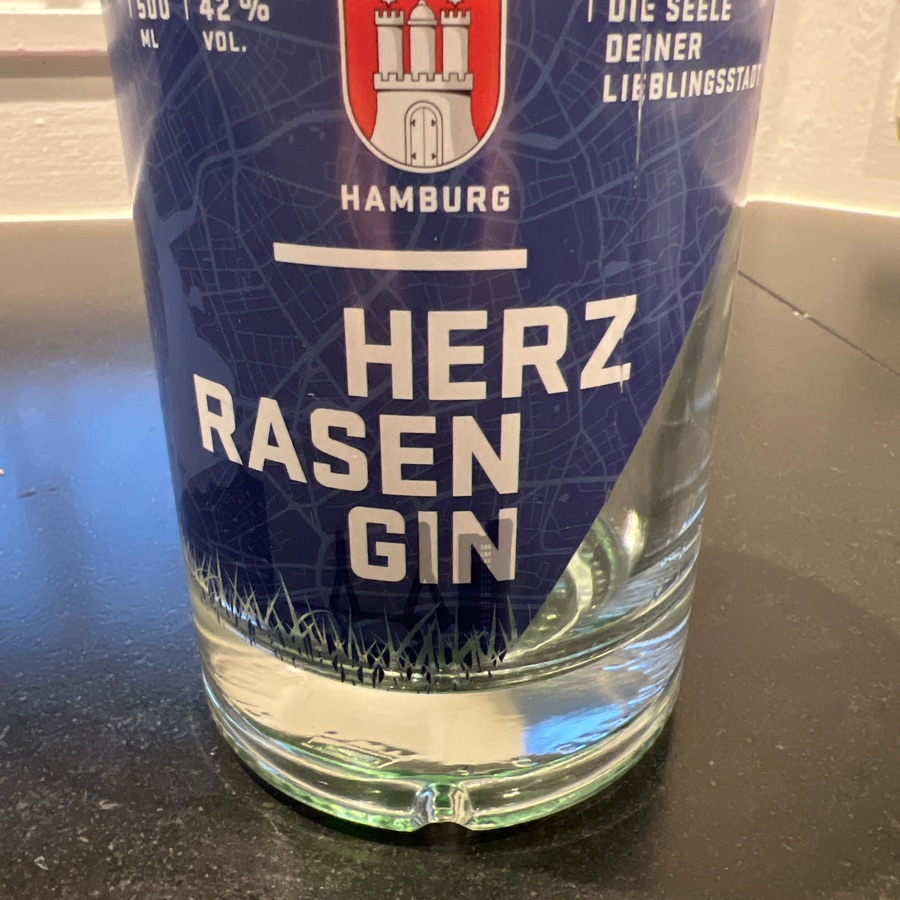 Herz Rasen Gin