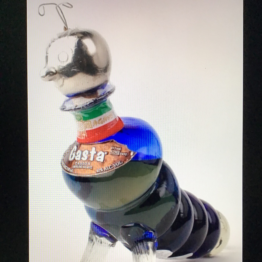 Casta Pasión Ańejo Worm Bottle