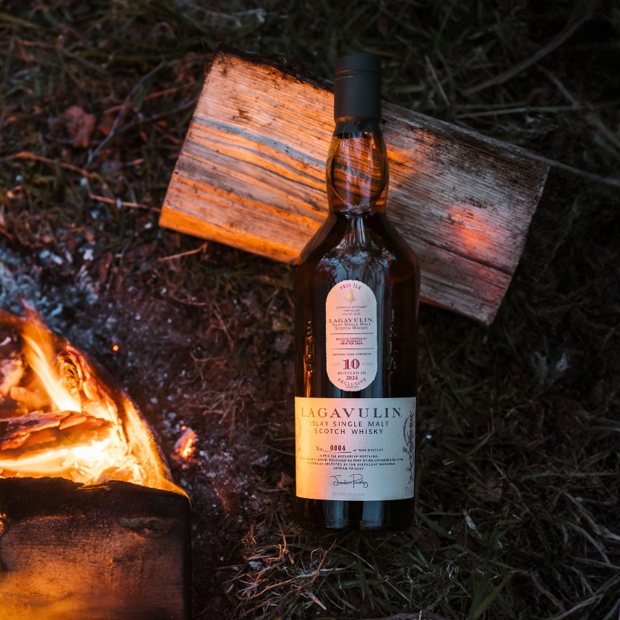 Lagavulin 10yo Feis Ile 2024