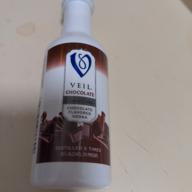 VEIL Chocolate VODKA
