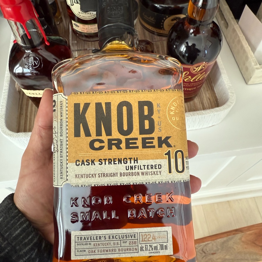 CASK STRENGTH
KENTUCKY STRAIGHT BOURBON WHISKEY