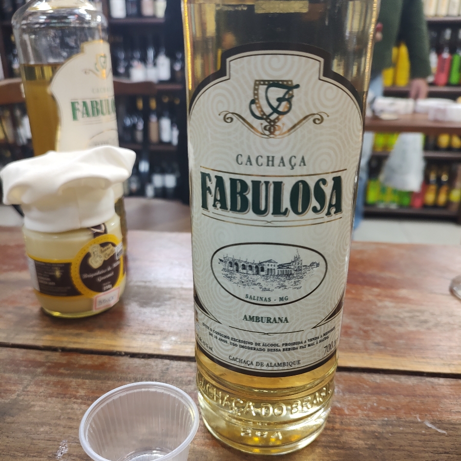 CACHAÇA FABULOSA AMBURANA