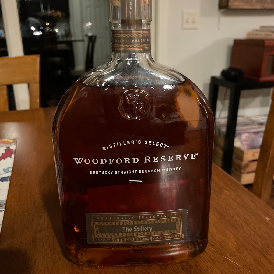 Woodford Reserve Distillers Select Kentucky Straight Bourbon Whiskey (2023 The Stillery)