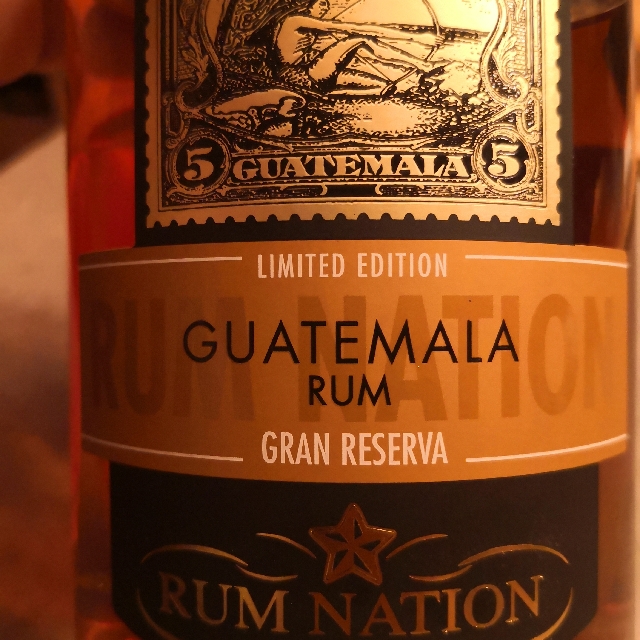 Cinco centavos Guatemala Rum