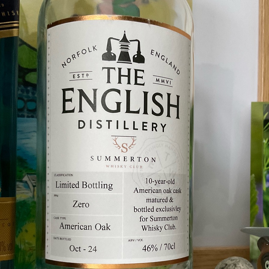 The English distillery 10-year old American oak cask Summerton