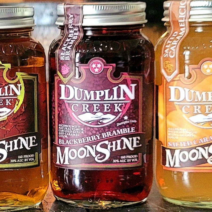 Old Tennessee Distilling Company Dumplin Creek Blackberry Bramble Moonshine