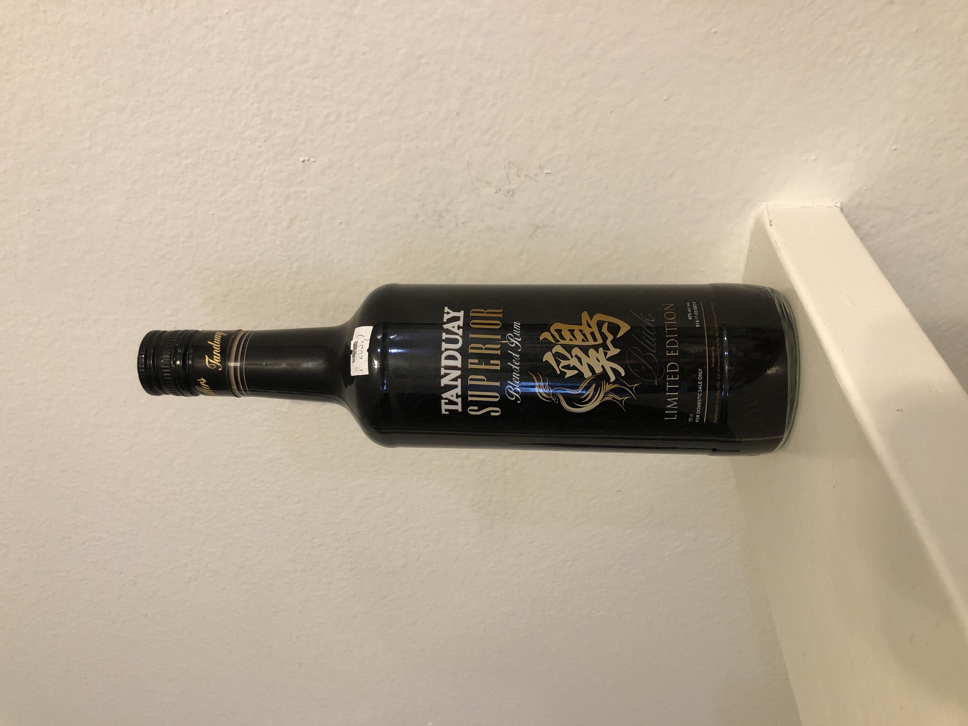 Tanduay Superior Blended Rum Black Limited Edition