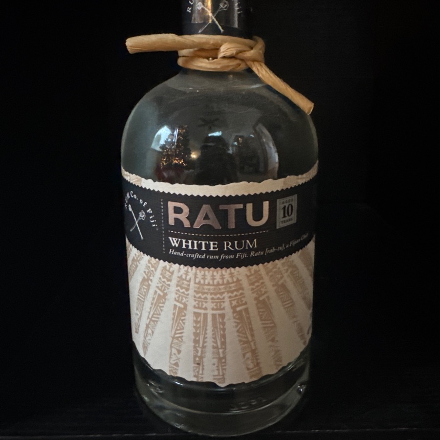 Ratu White Rum (Aged 10 Years)