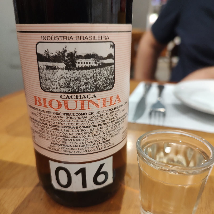 CACHAÇA BIQUINHA OURO BÁLSAMO