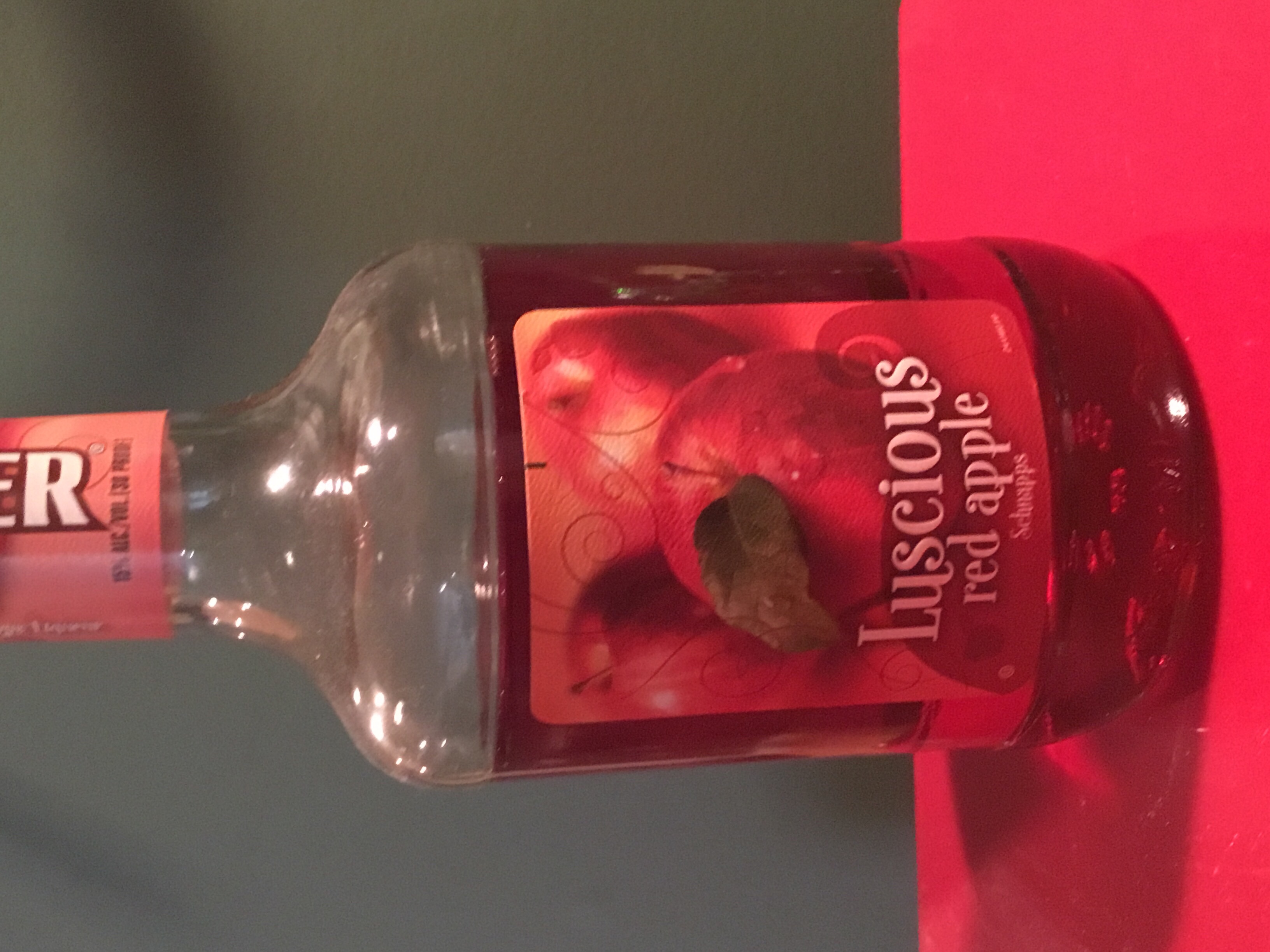 DeKuyper Luscious Red Apple