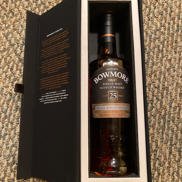 Bowmore 25 Year Small Batch Reserve