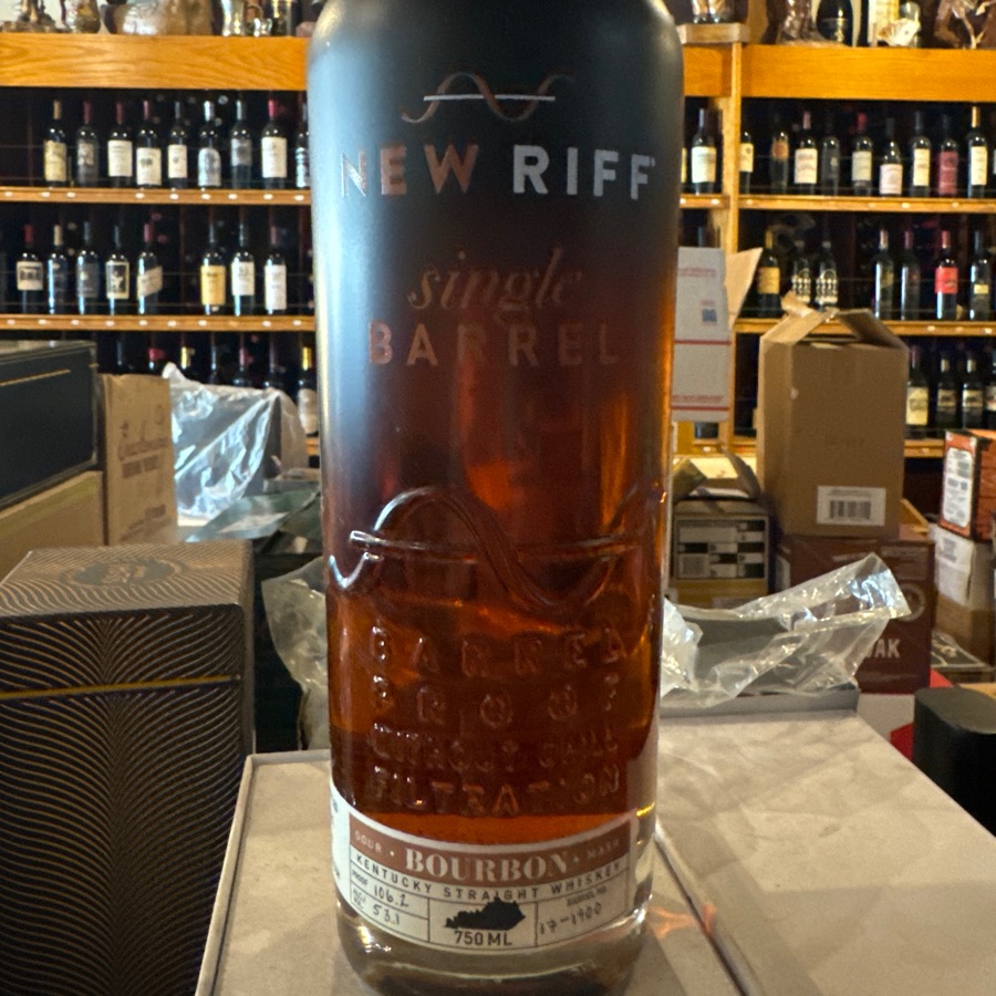 New Riff Single Barrel Bourbon 17-1900