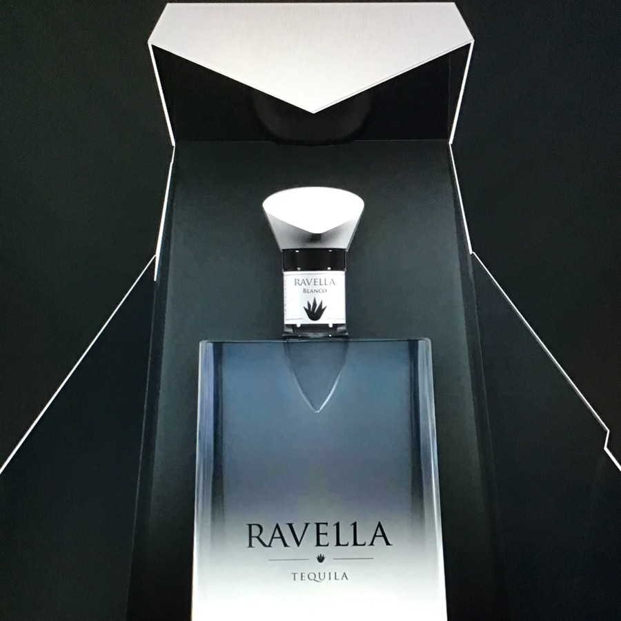 Ravella Blanco