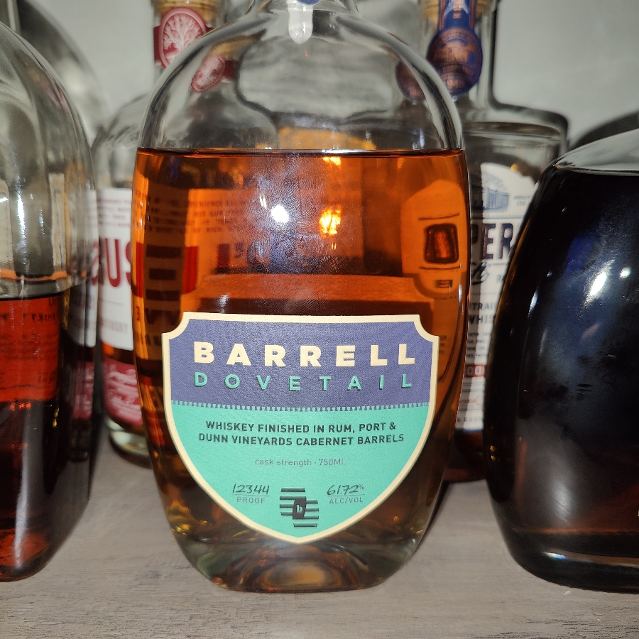 Barrell Bourbon Dovetail (123.44 Proof)