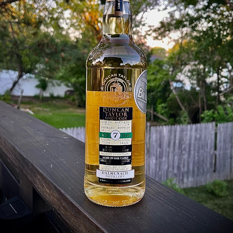 Duncan Taylor Dalmunach 7 year old Single ex Bourbon Cask Binny's Handpicked 2015