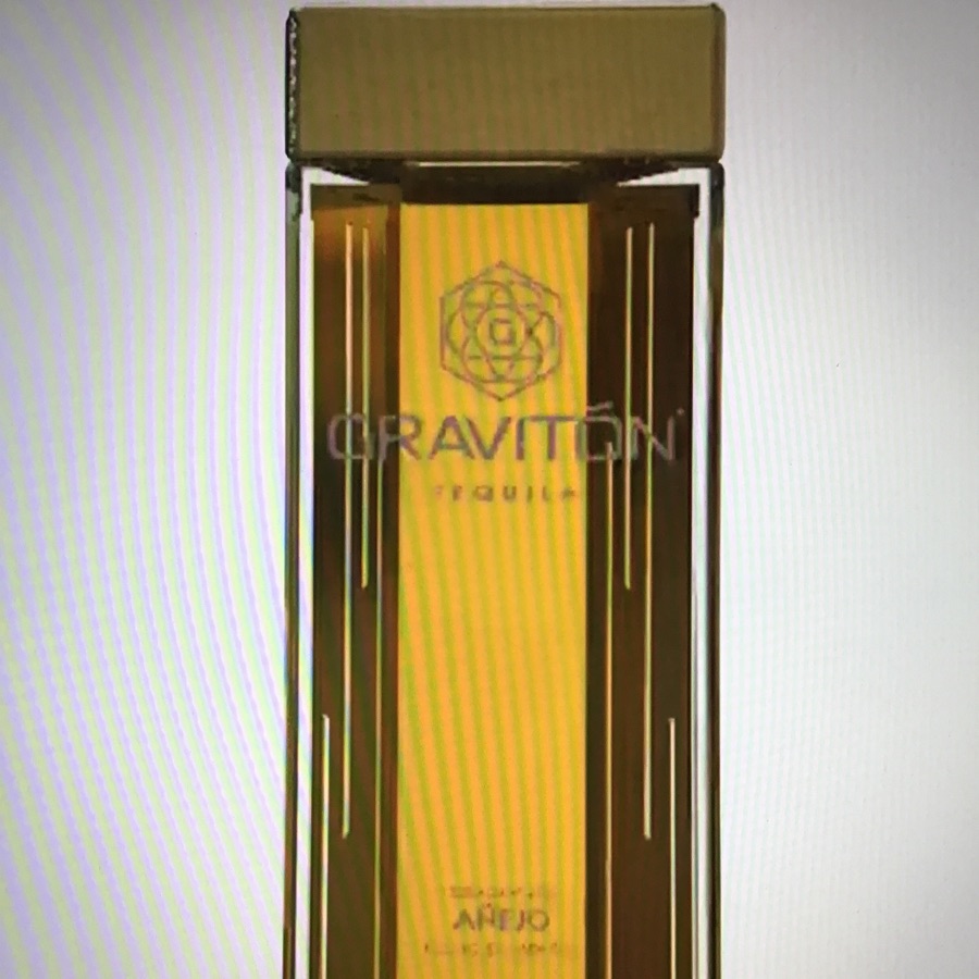 Graviton Añejo