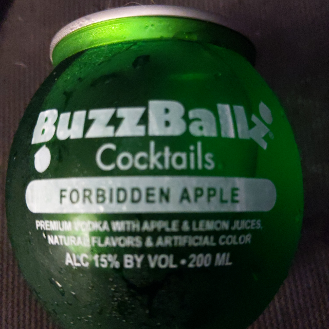 BuzzBallz Cocktails Forbidden Apple