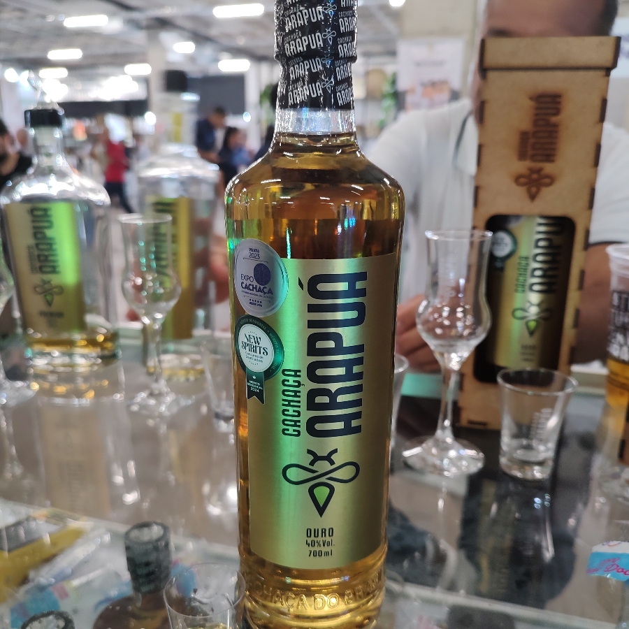 CACHAÇA ARAPUÁ OURO