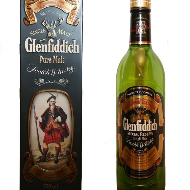 GLENFIDDICH CLANS OF THE HIGHLANDS OF SCOTLAND CAMERON (Bot 1980's)