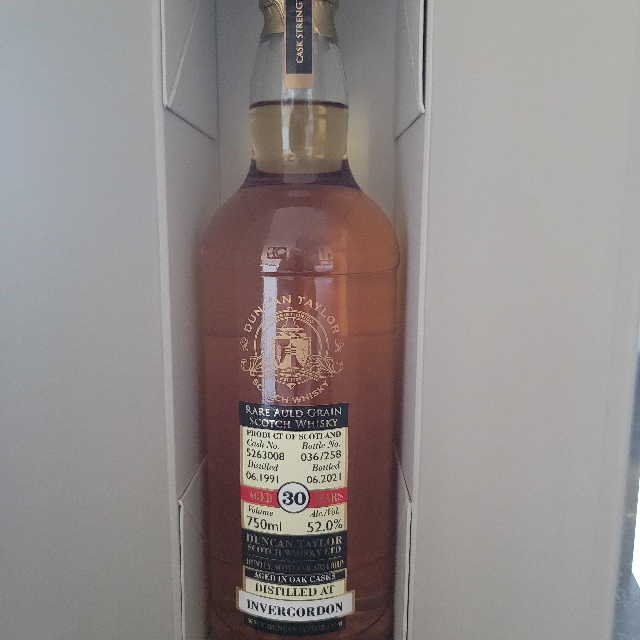 Duncan Taylor Rare Auld Scotch Invergordon