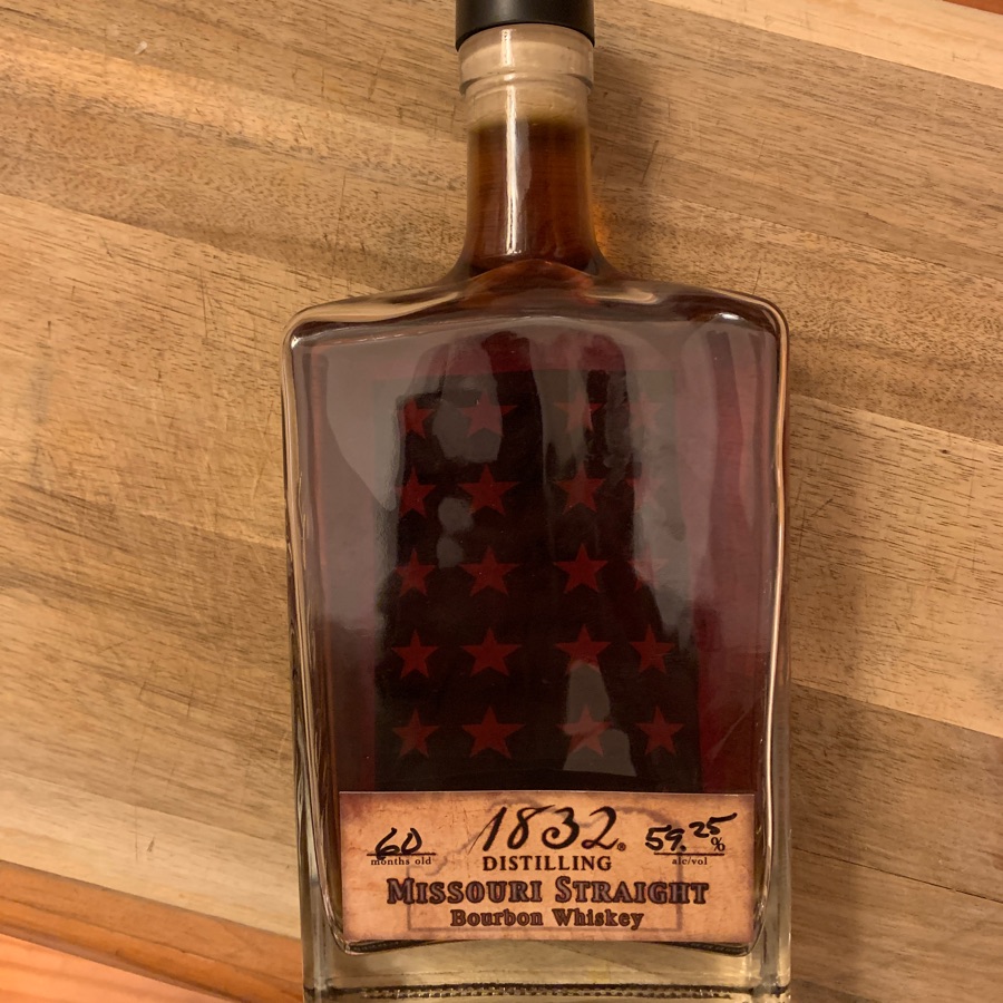 1832 Distilling Missouri Straight Bourbon Whiskey