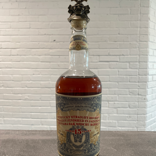 World Whiskey Society Kentucky Straight Bourbon Whiskey Finished in Japanese Mizunara Oak Shochu Barrels
