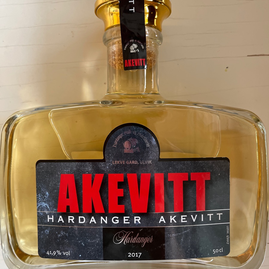 Hardanger Akevitt