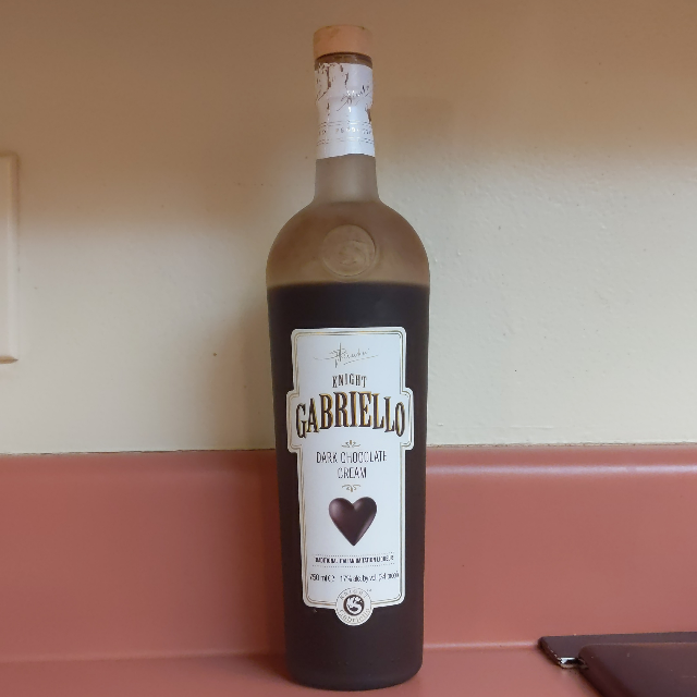 Knight Gabriello Dark Chocolate Cream