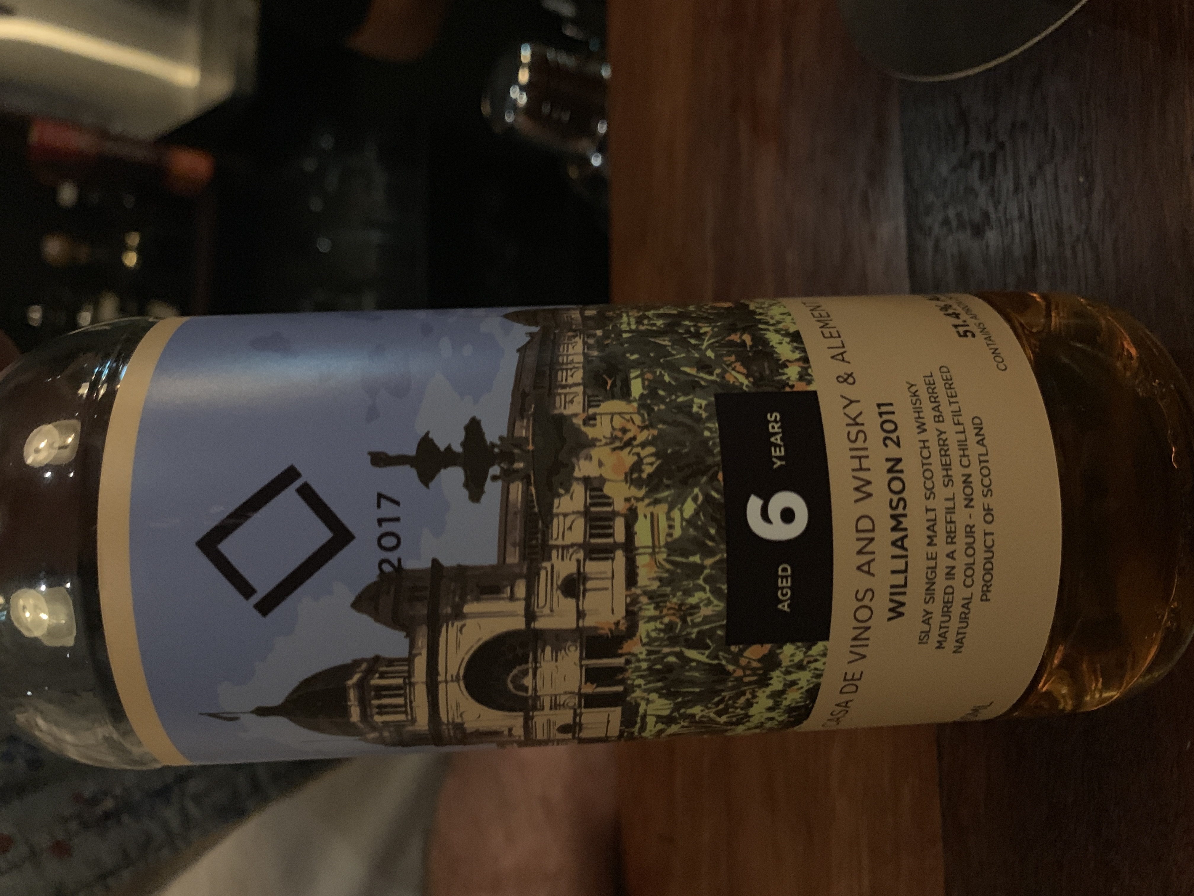 Casa De Vinos And Whisky  & Alement