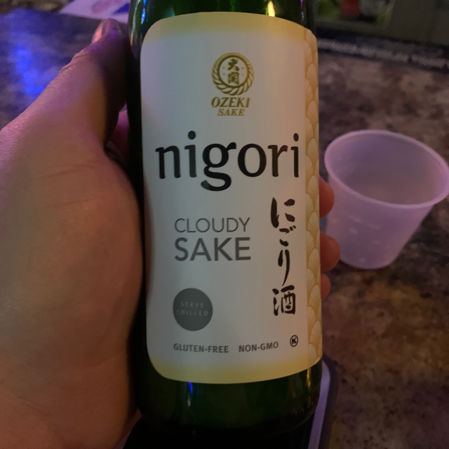 Nigiri cloudy sake
