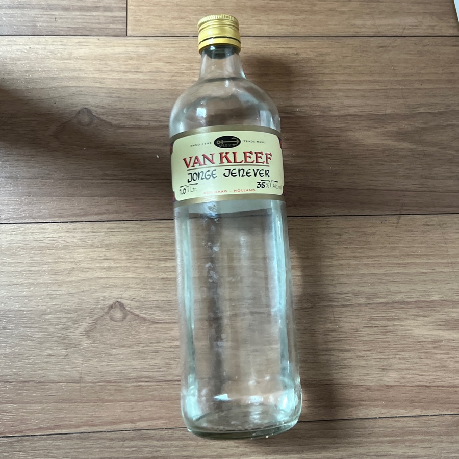 Van Kleef Jonge Jenever