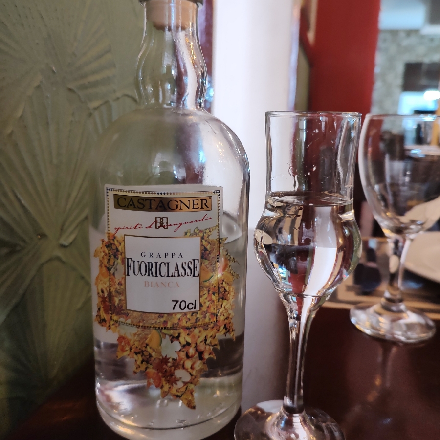 GRAPPA CASTAGNER FUORICLASSE BIANCA