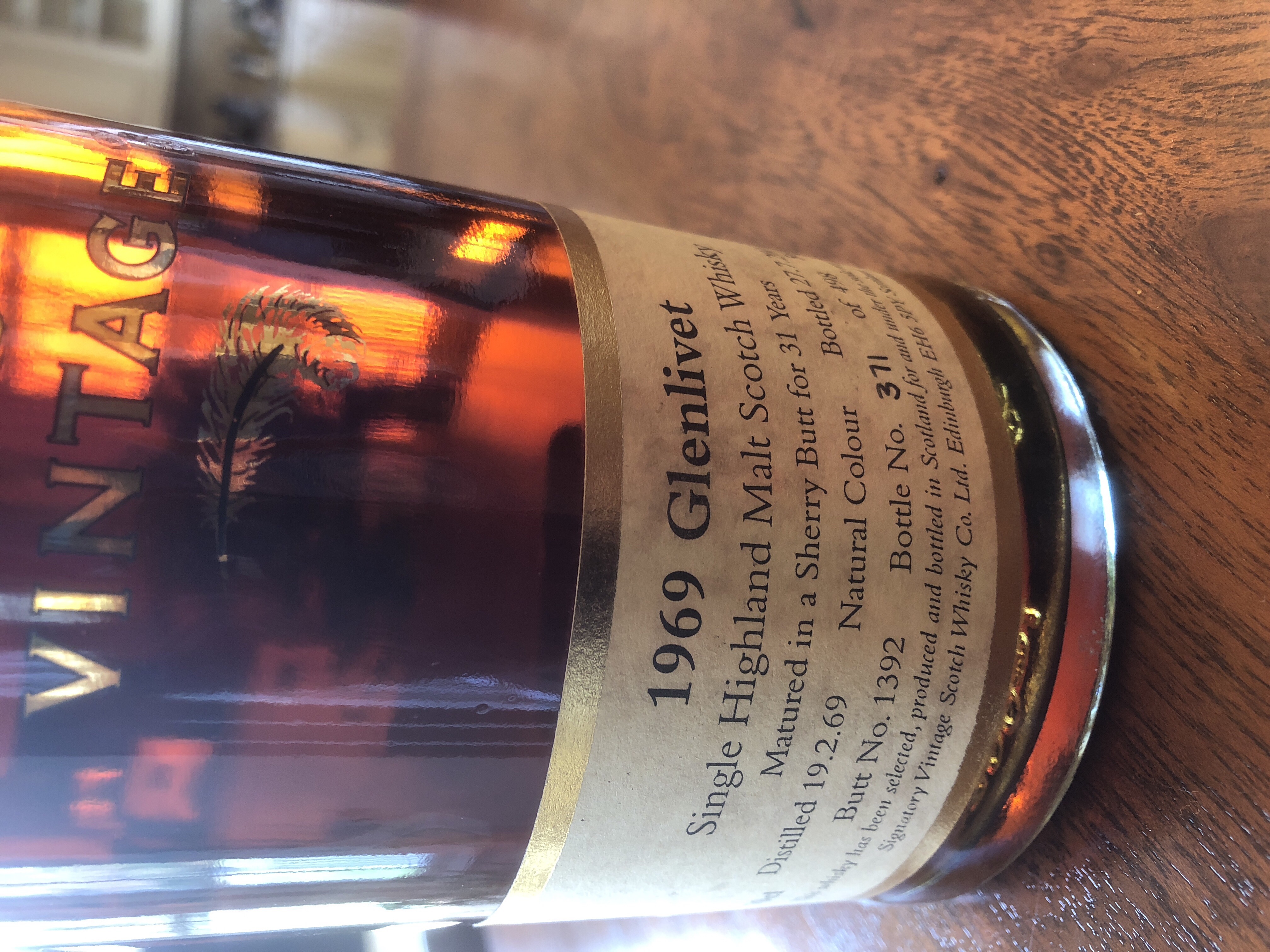 Glenlivet 1969 31 Year Cask #1392 (Signatory)