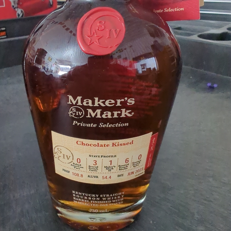 Maker's Mark Private Selection Chocolate Kissed