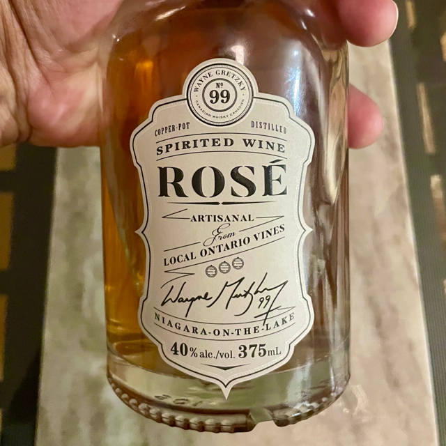 Wayne Gretzky Rosé Spirited Wine