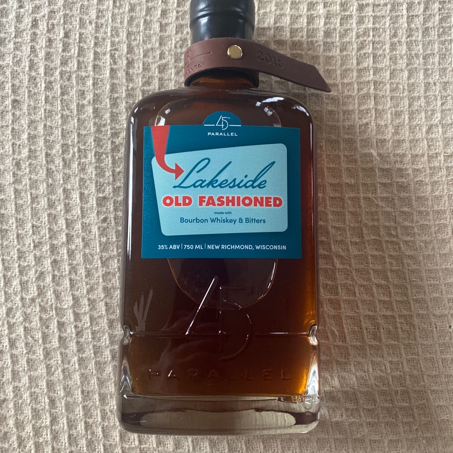 45th Parallel, Lakeside Old-Fashioned