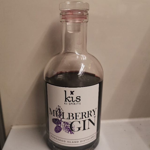 KI Spirits Mulberry Gin