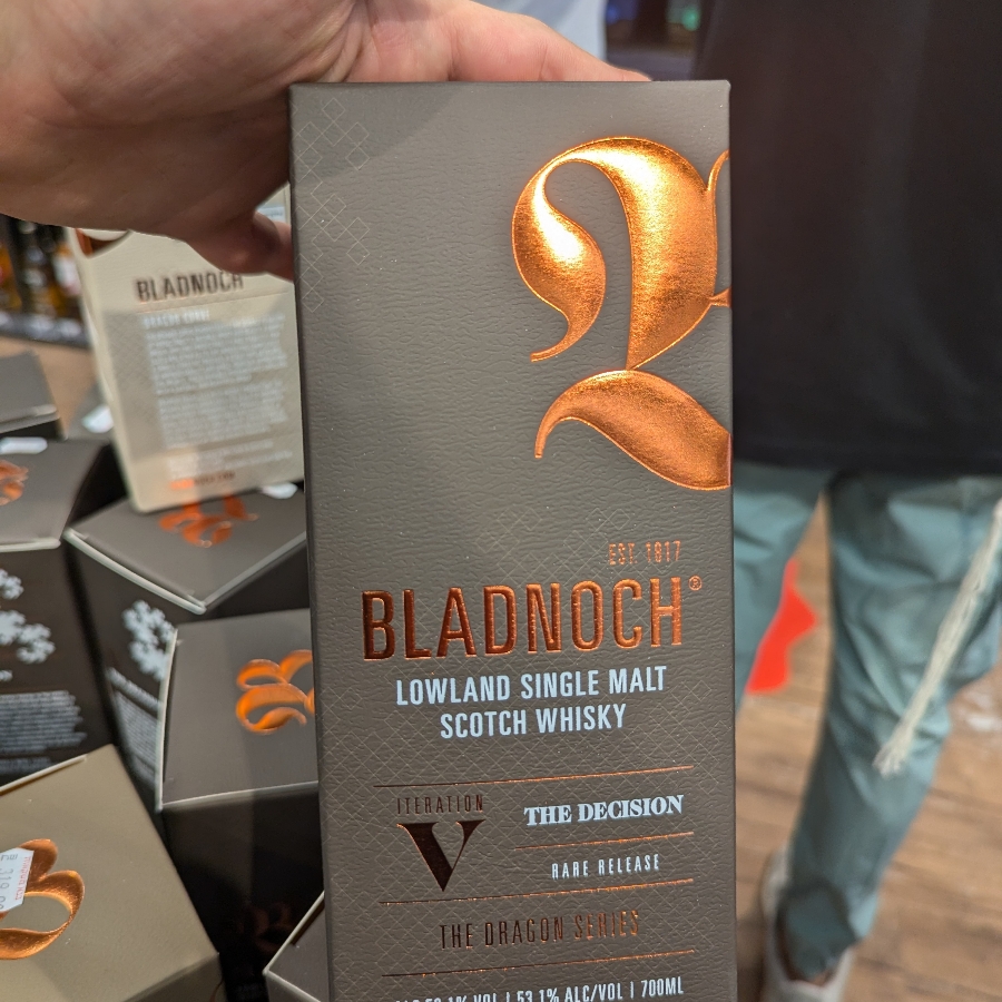 Bladnoch - The Dragon Series - V - The Decision