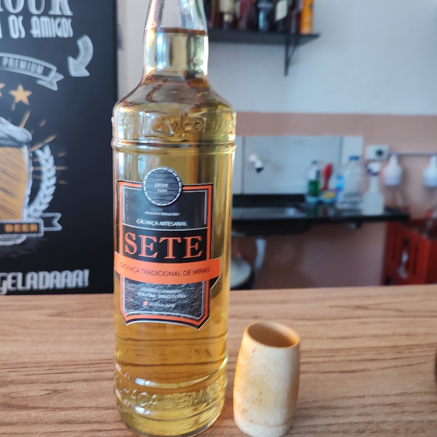 CACHAÇA SETE CARVALHO