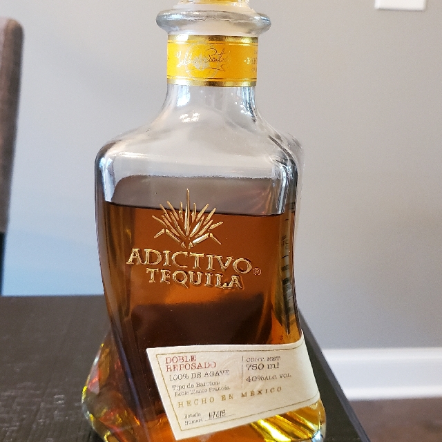 Adictivo Tequila Doble Reposado