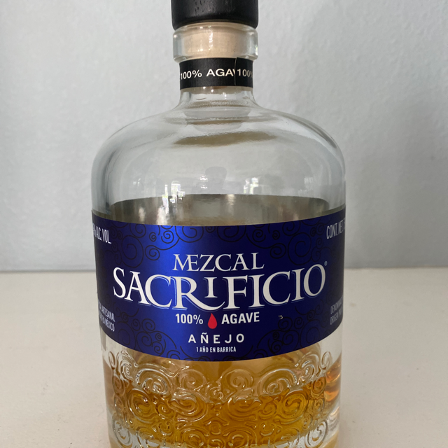 Mezcal Sacrificio Añejo