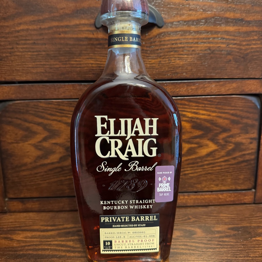 Elijah Craig 10 Years Old "Stolen Base" Single Barrel Kentucky Straight Bourbon Whiskey The Prime Barrel Pick #140