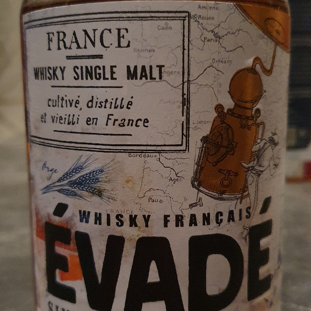 Evadé
