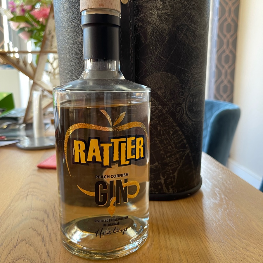 Rattler Peach Gin